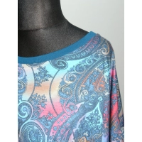 Bluzka Oversize z hinduskim wzorem - odcienie niebieskiego